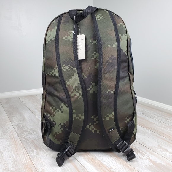 Vans camo skateboard backpack - Picture 5 of 8